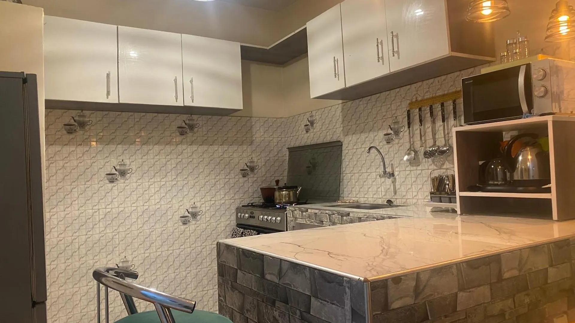 Guest house Room For Rent In An Apartment And Bathroom Dakar Senegal