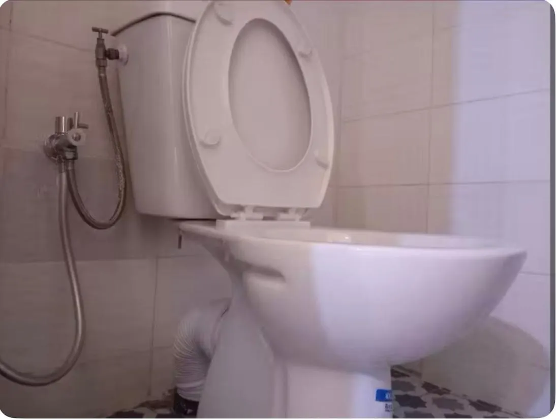 Guest house Room For Rent In An Apartment And Bathroom Dakar